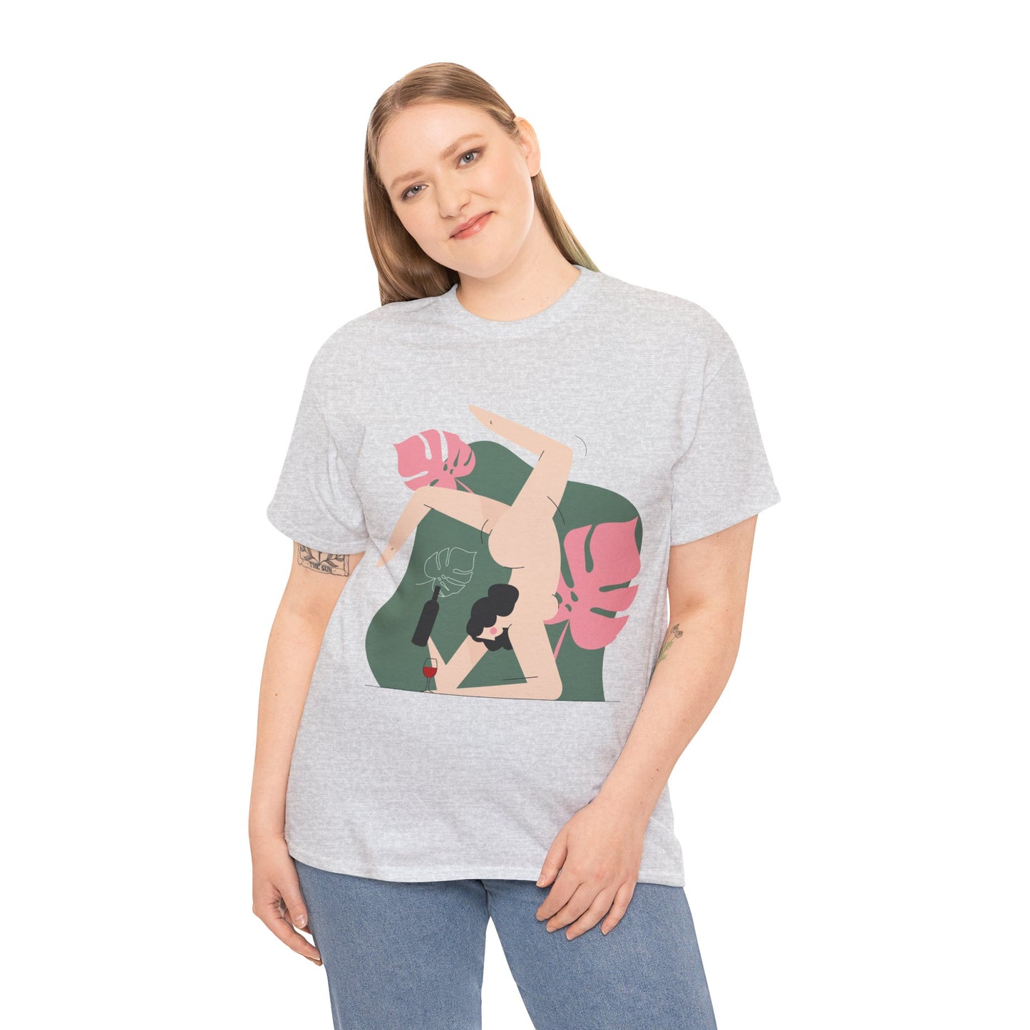 Artistic Unisex Heavy Cotton Tee - Stylish Graphic Tee for Trendsetters